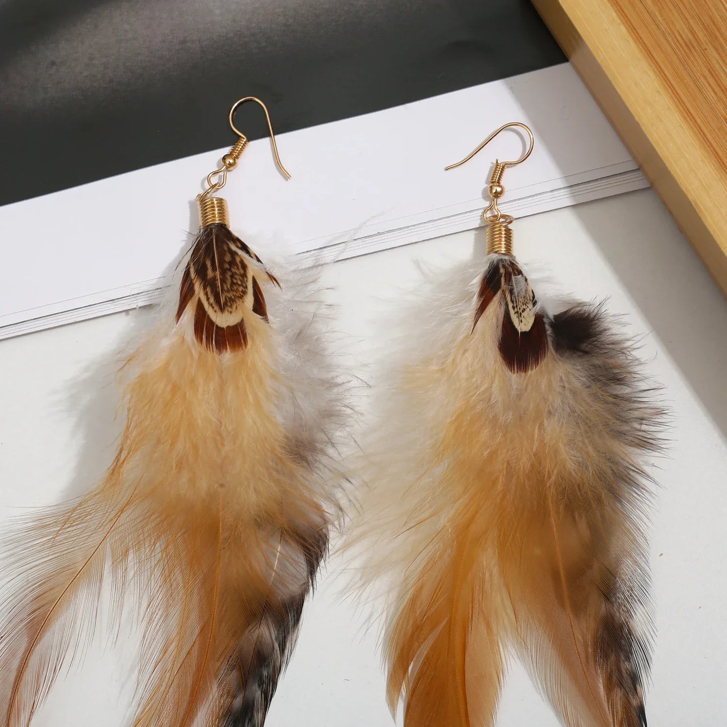 Bruine Veer Oorbellen - Mijn Oorbellen