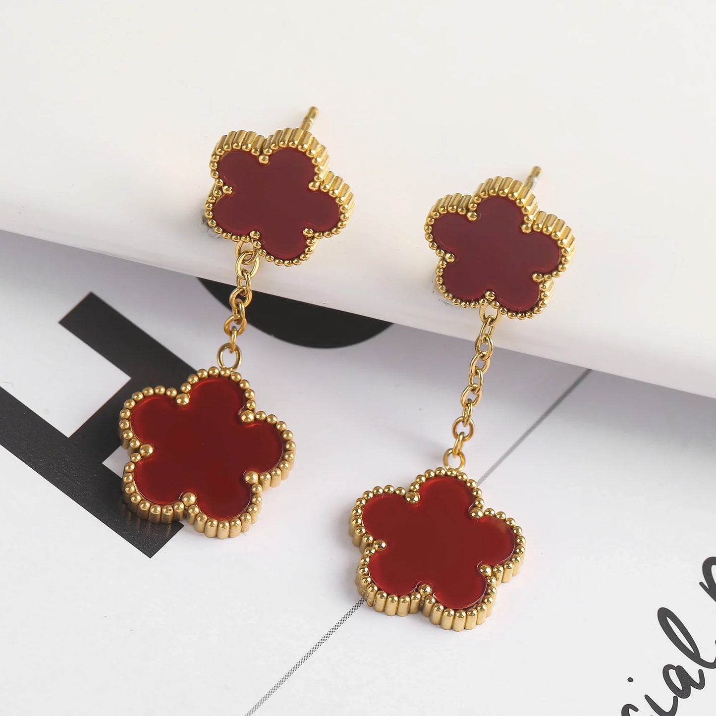 Moderne Klaver Oorbellen - Mijn Oorbellen